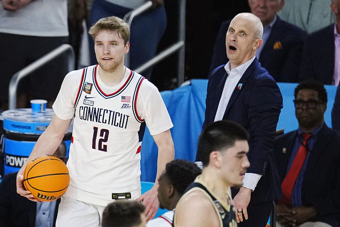 Dan Hurley breaks down how UConn is prone to more "mistakes" while missing key pieces like Cam Spencer, Andre Jackson and Tristan Newton