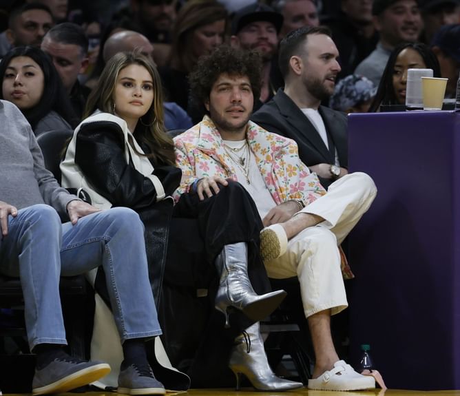 “Can’t wait to try”- Fans excited as Selena Gomez collaborates with Jitlada to launch limited-time First Date Shrimp to celebrate her upcoming album