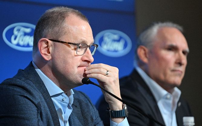 "Plenty of conversations happening": Maple Leafs GM Brad Treliving reveals Toronto's new trade strategy ahead of deadline
