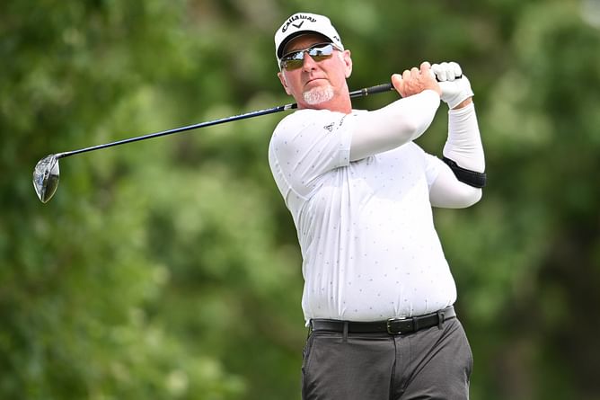 WATCH: Legendary golfers reveal "ridiculous" career-low scores