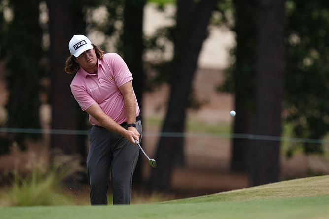 What are Neal Shipley's career earnings?