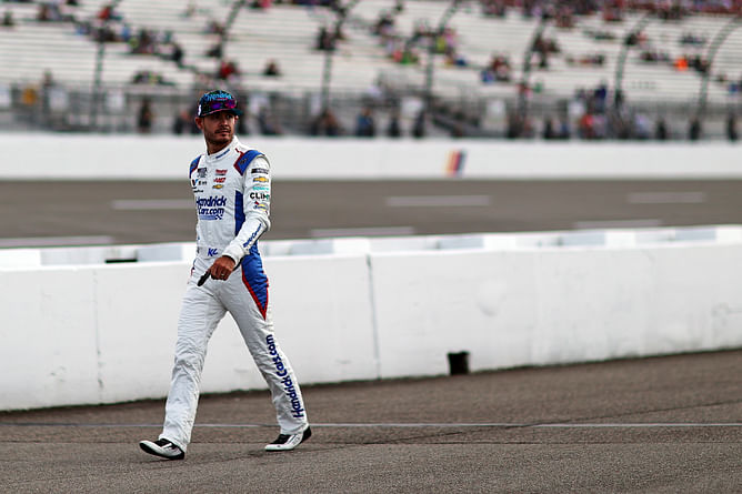 Kyle Larson reacts to his 'pretty sick' Terry Labonte paint scheme for Darlington Raceway