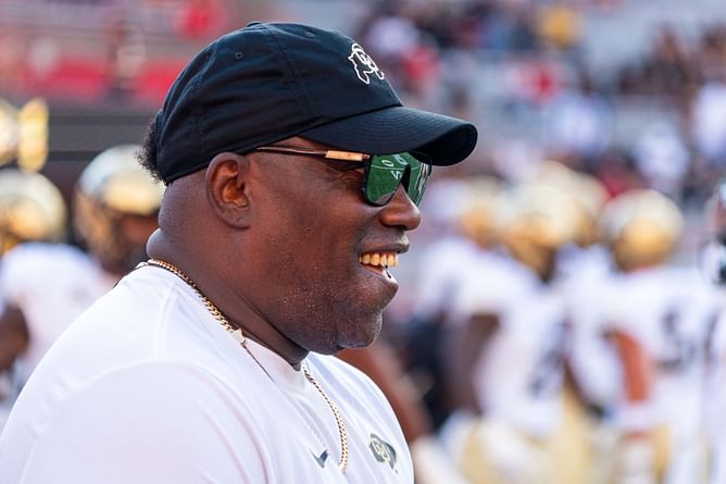 "Just made me my mouth water": Warren Sapp couldn't hold back his emotions for the idea of playing different teams in spring