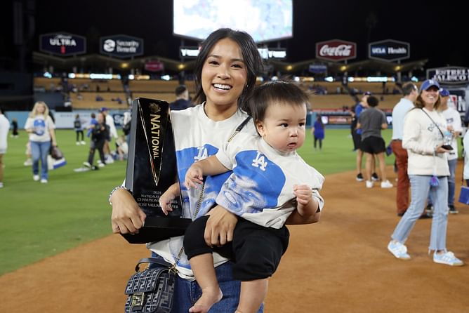 Tommy Edman's wife Kristen reacts to Dodgers star's first homer of the season vs. Cubs in Tokyo Series Game 2