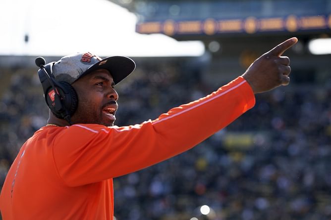 Fran Brown's Syracuse sweats it out with intense spring practice before offseason matchup