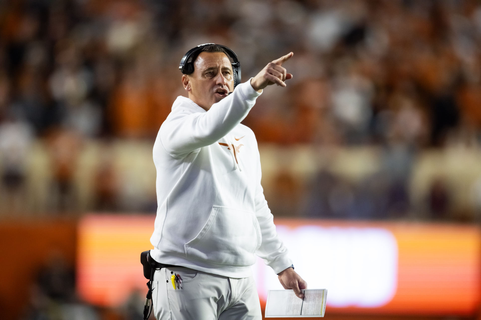 Texas Longhorns head coach Steve Sarkisian reacts during a CFP National Playoff game. (Credits: IMAGN)