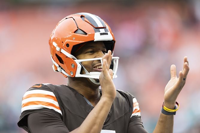"Perfect mentor for Shedeur Sanders" - Giants fans hyped up as Jameis Winston signs 2-year deal with franchise