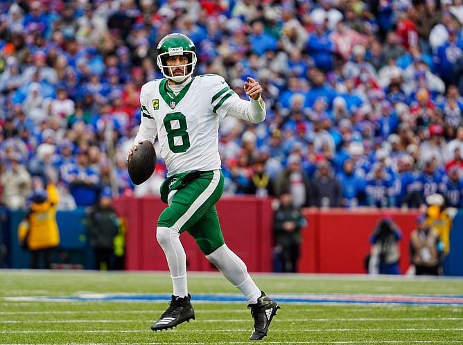 Aaron Rodgers' close friend Pat McAfee sets record straight on 4x MVP's NFL future in 2025