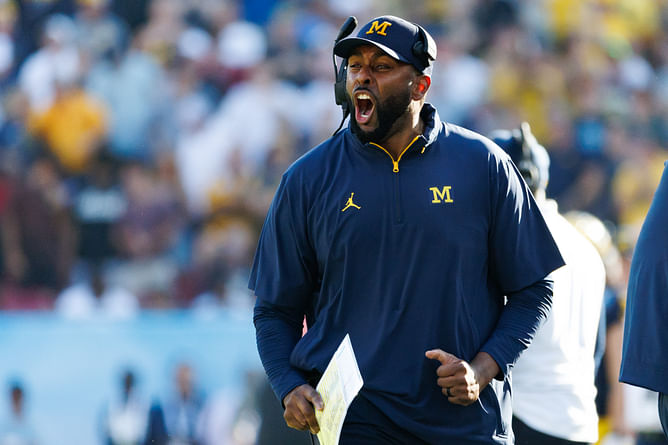 “I don’t see it as a sign of weakness”: Sherrone Moore recalls emotional moment after first win in Michigan