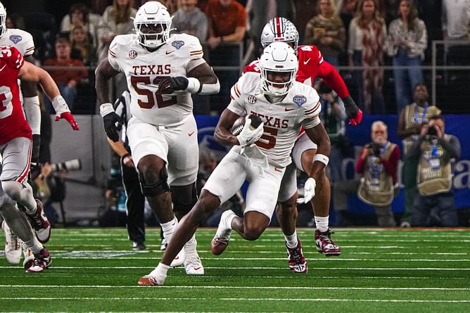 Texas WR Ryan Wingo takes first step to full fitness after encountering poor vision issues last season