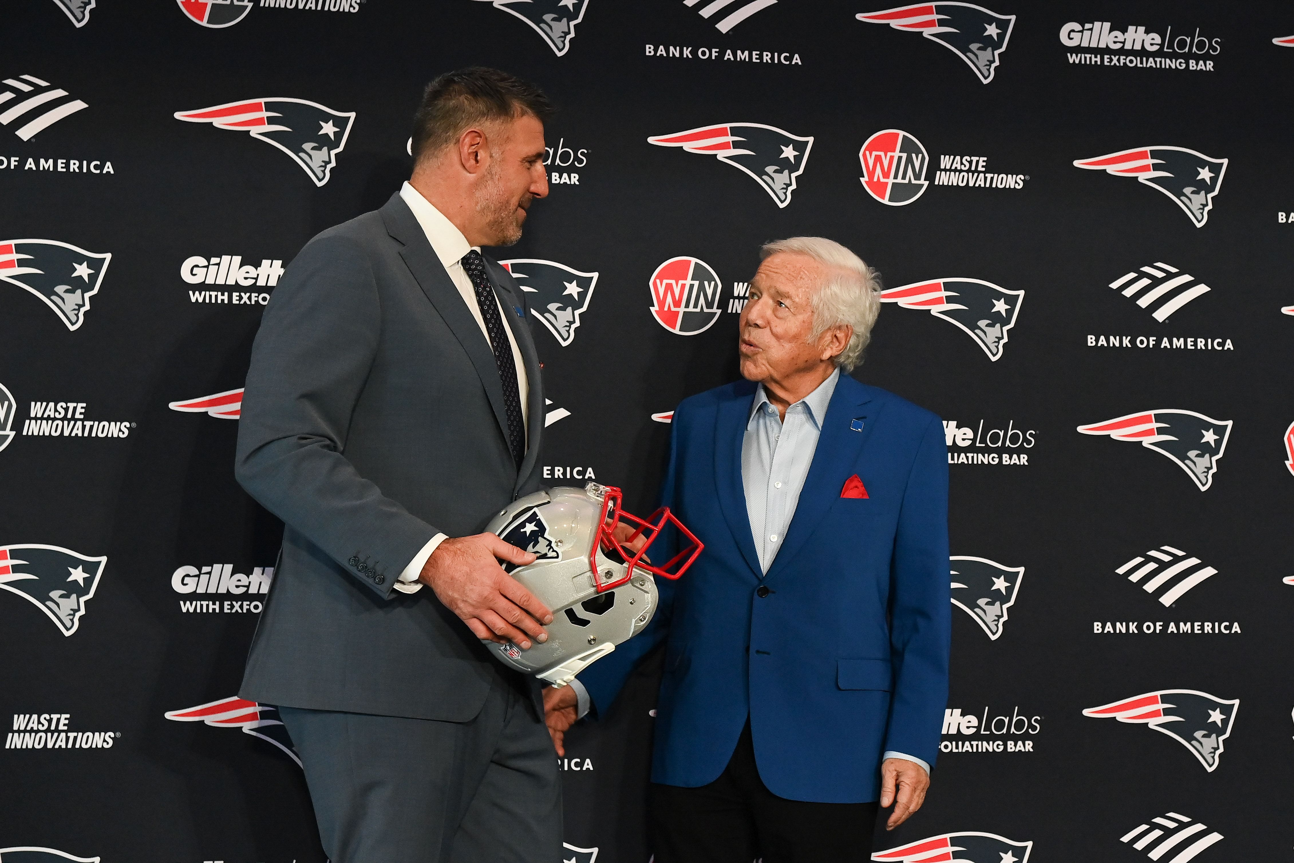 NFL: New England Patriots Mike Vrabel Press Conference - Source: Imagn