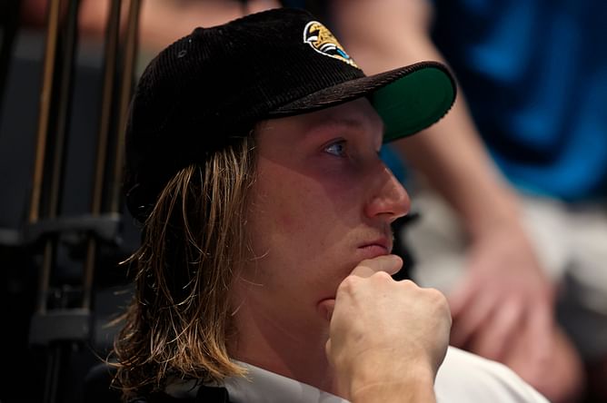 Trevor Lawrence sends 3-word message after Clemson's early exit from NCAA men's basketball tournament