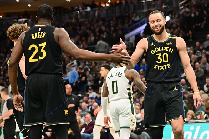 Steph Curry watches as Draymond Green leaves no doubt about his major wish on special day