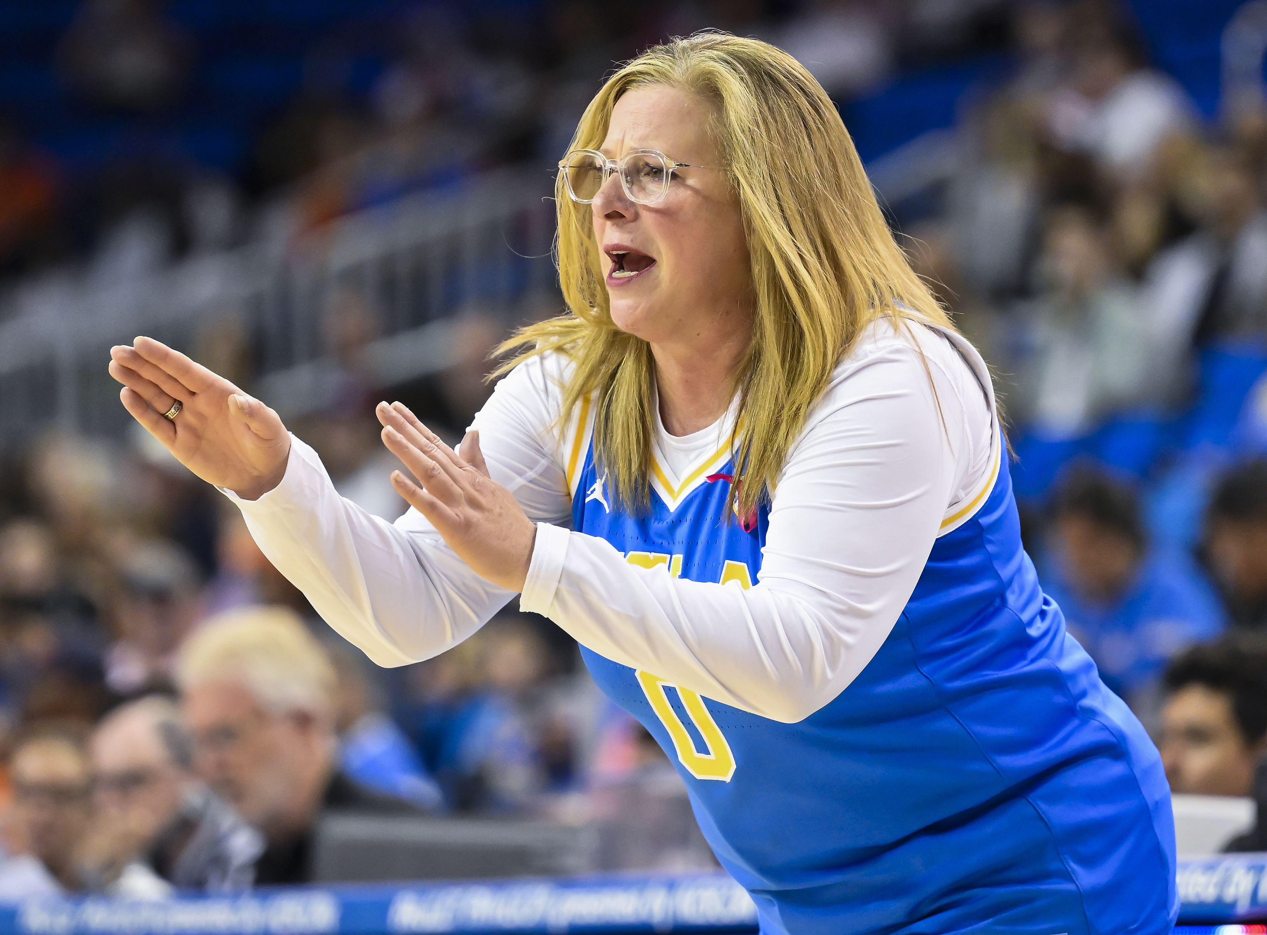 NCAA Womens Basketball: Illinois at UCLA - Source: Imagn