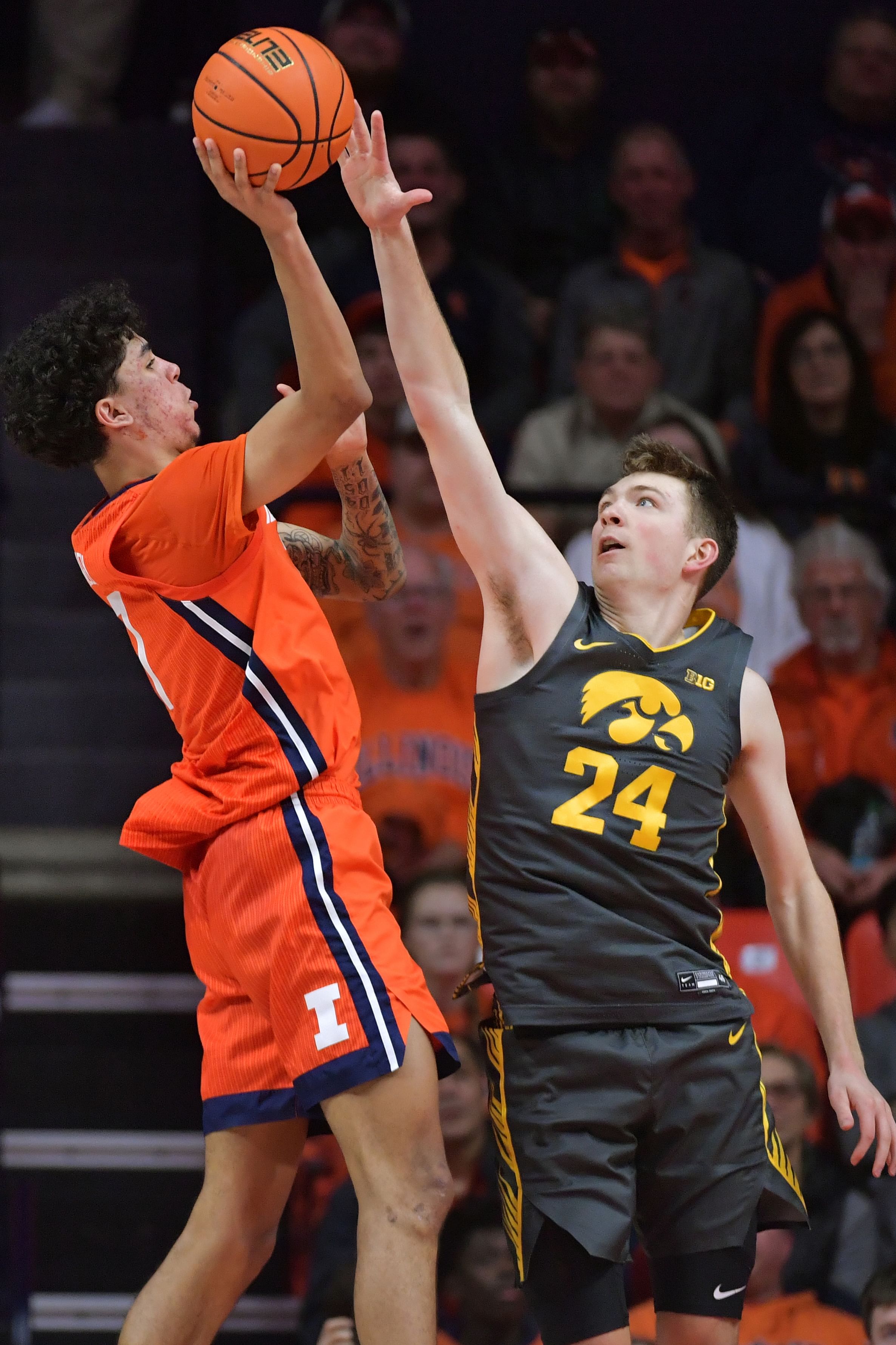 NCAA Basketball: Iowa at Illinois - Source: Imagn