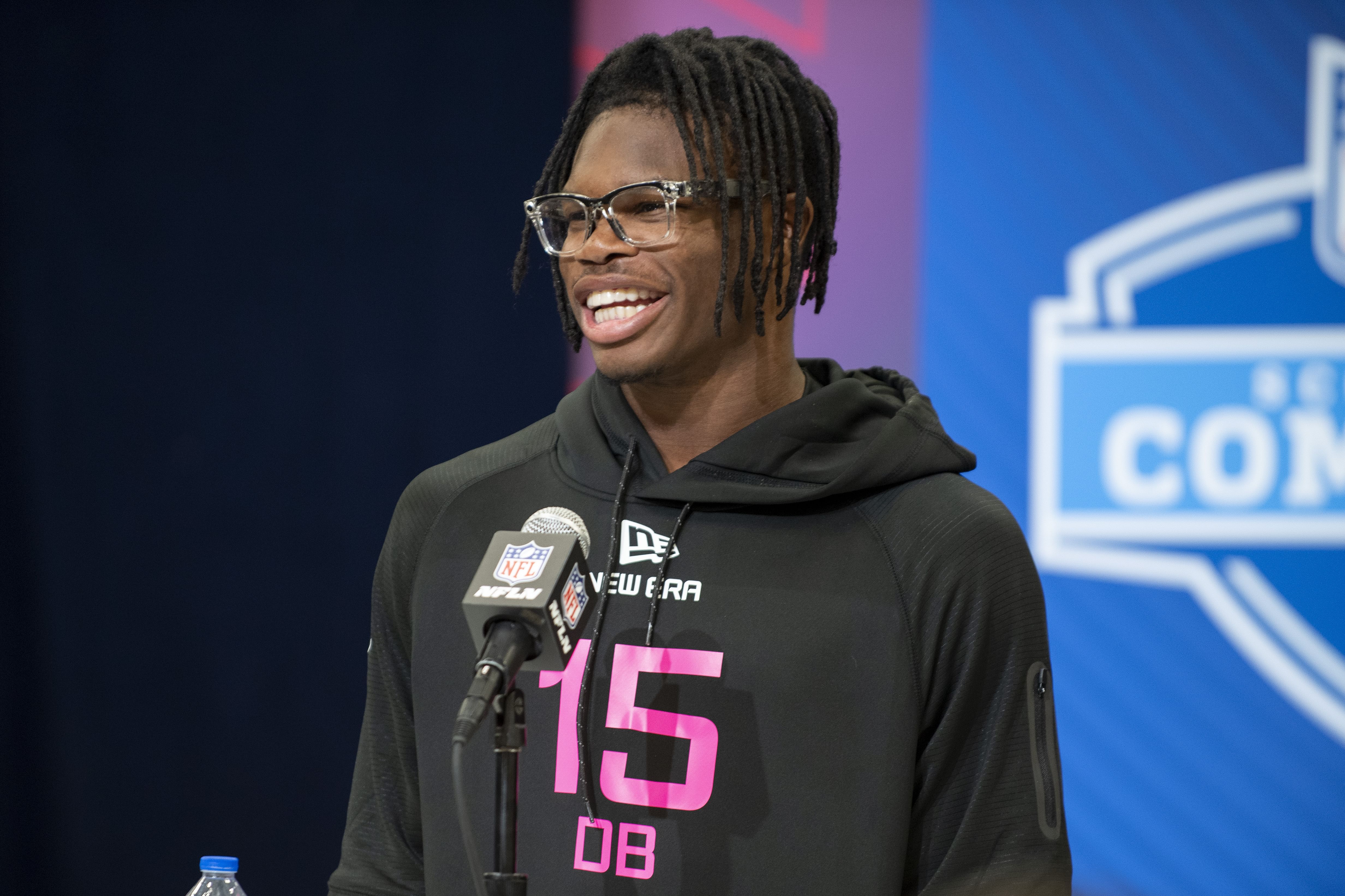 Feb 27, 2025; Indianapolis, IN, USA; Colorado defensive back Travis Hunter (DB15) during the 2025 NFL Combine at Lucas Oil Stadium. Mandatory Credit: Tanner Pearson-Imagn Images - Source: Imagn