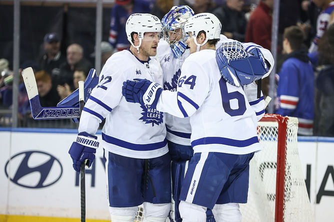 Logan Paul trolls Toronto Maple Leafs' Stanley Cup drought on SmackDown