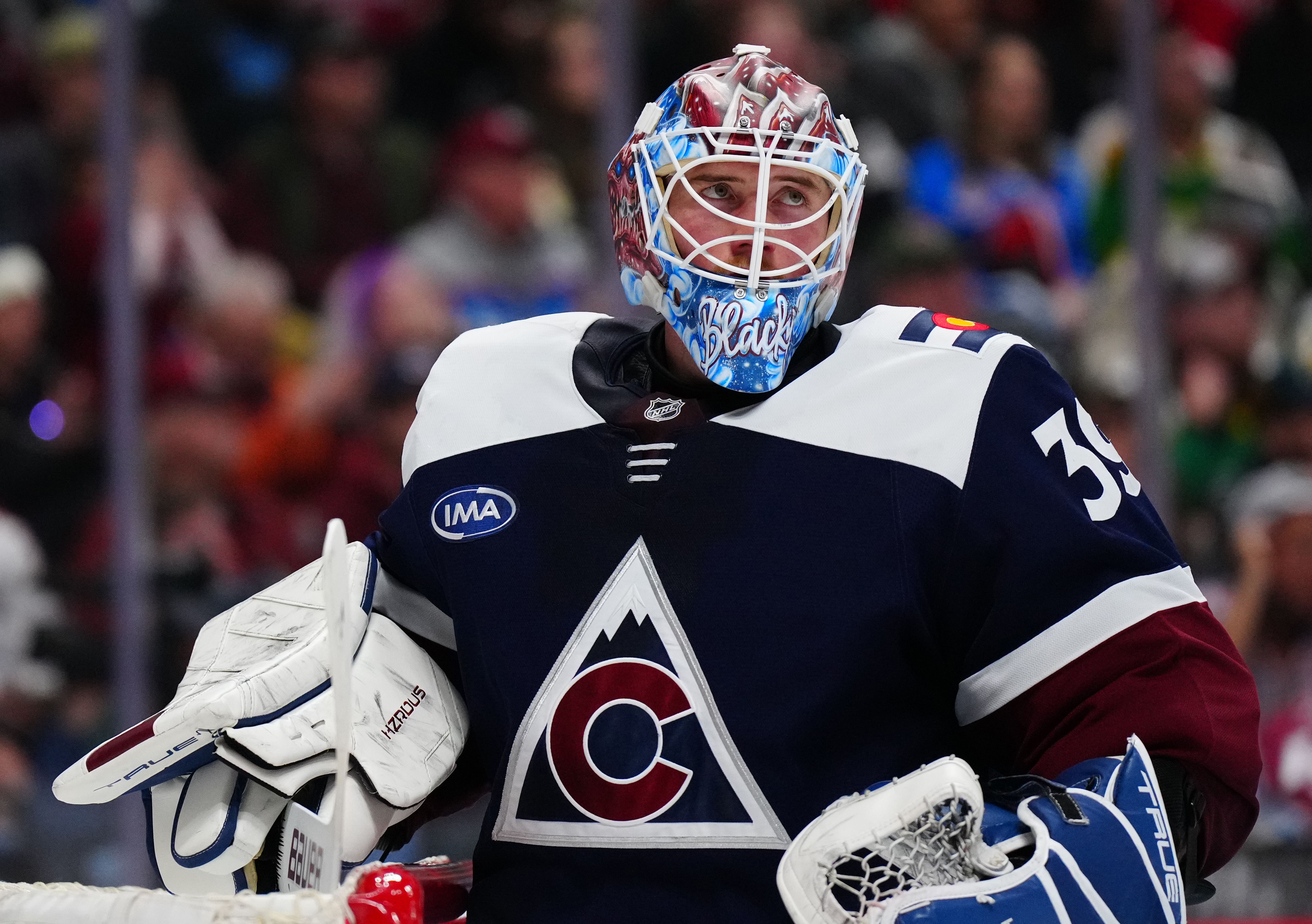 The Colorado Avalanche are favored tonight (Imagn)