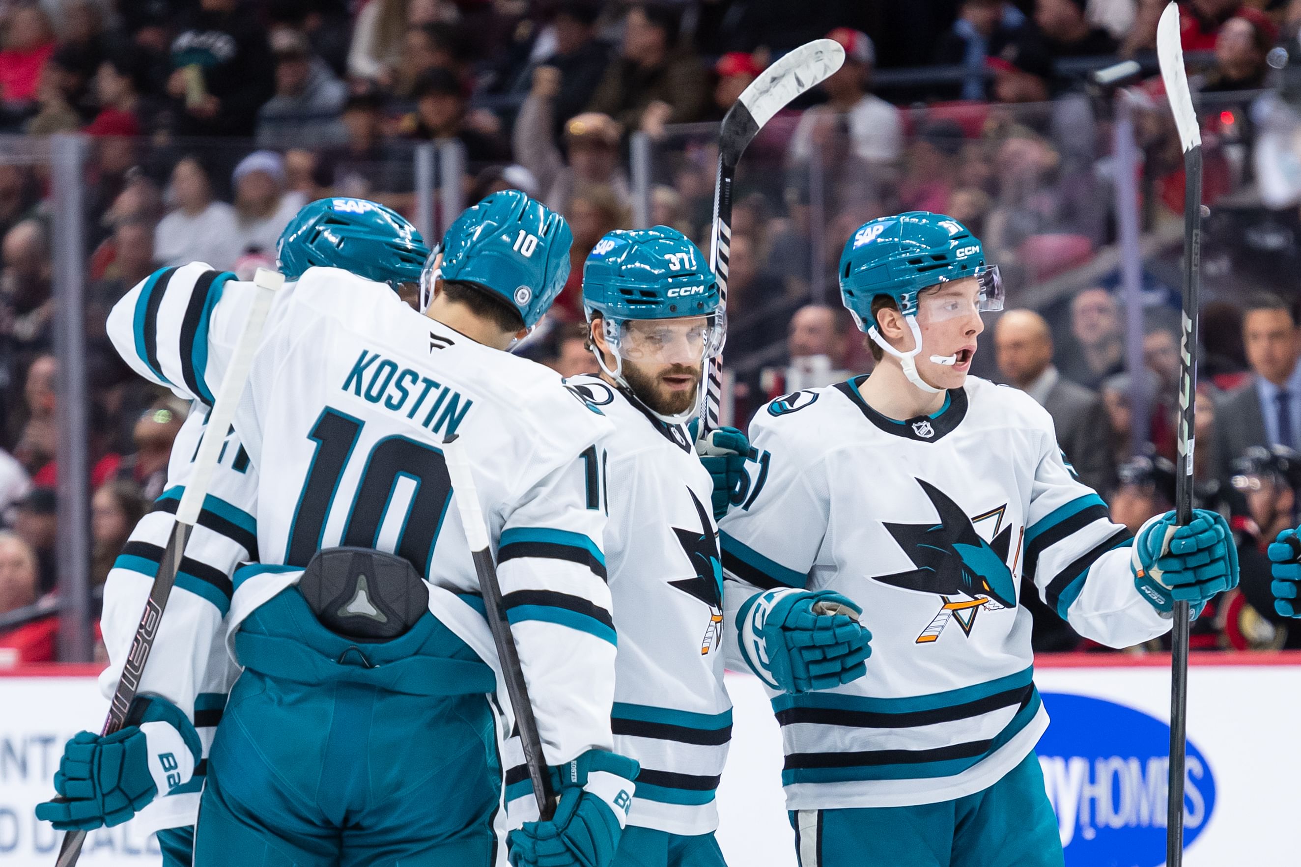 NHL: San Jose Sharks at Ottawa Senators - Source: Imagn