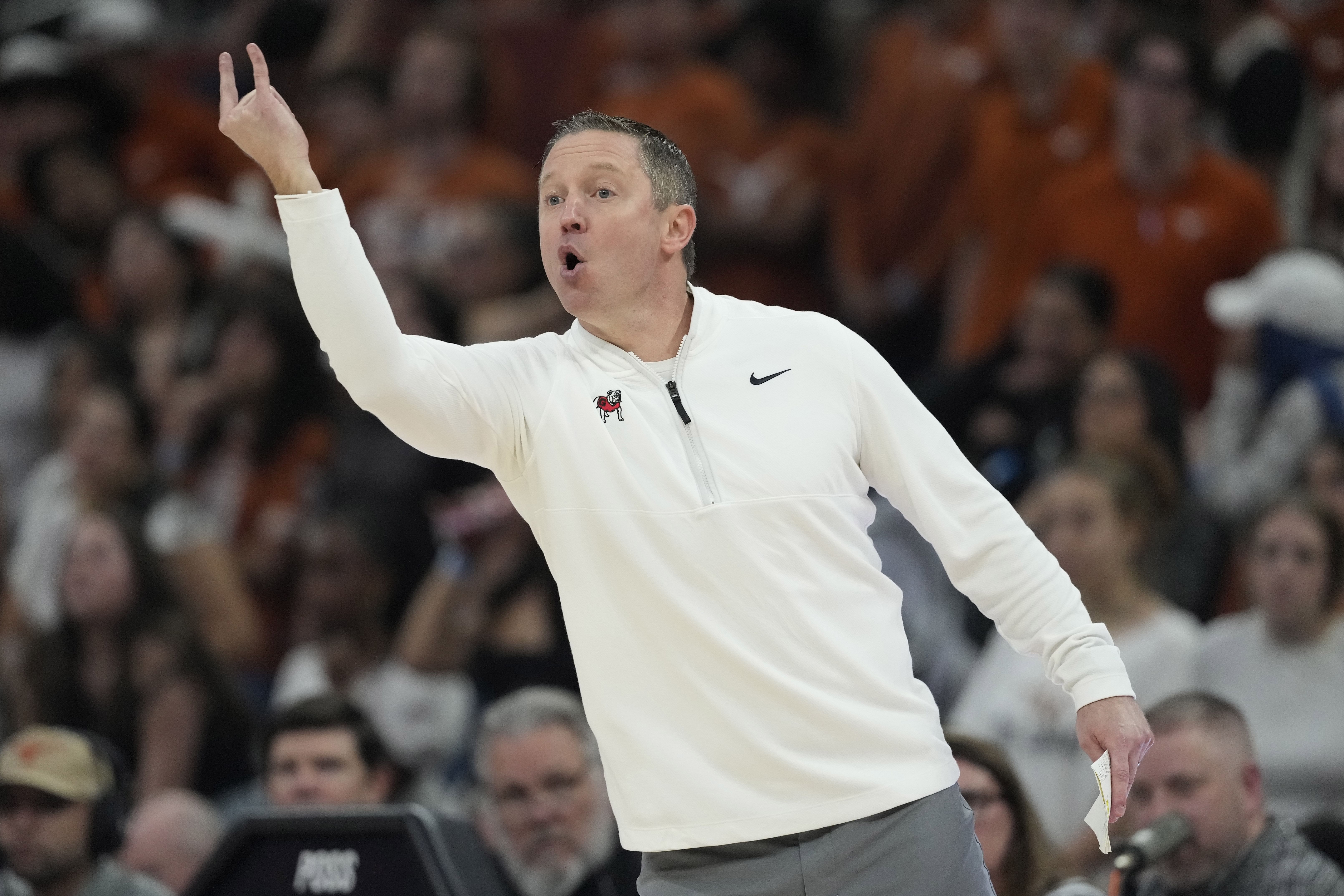 Mike White yells out to players - Source: Imagn