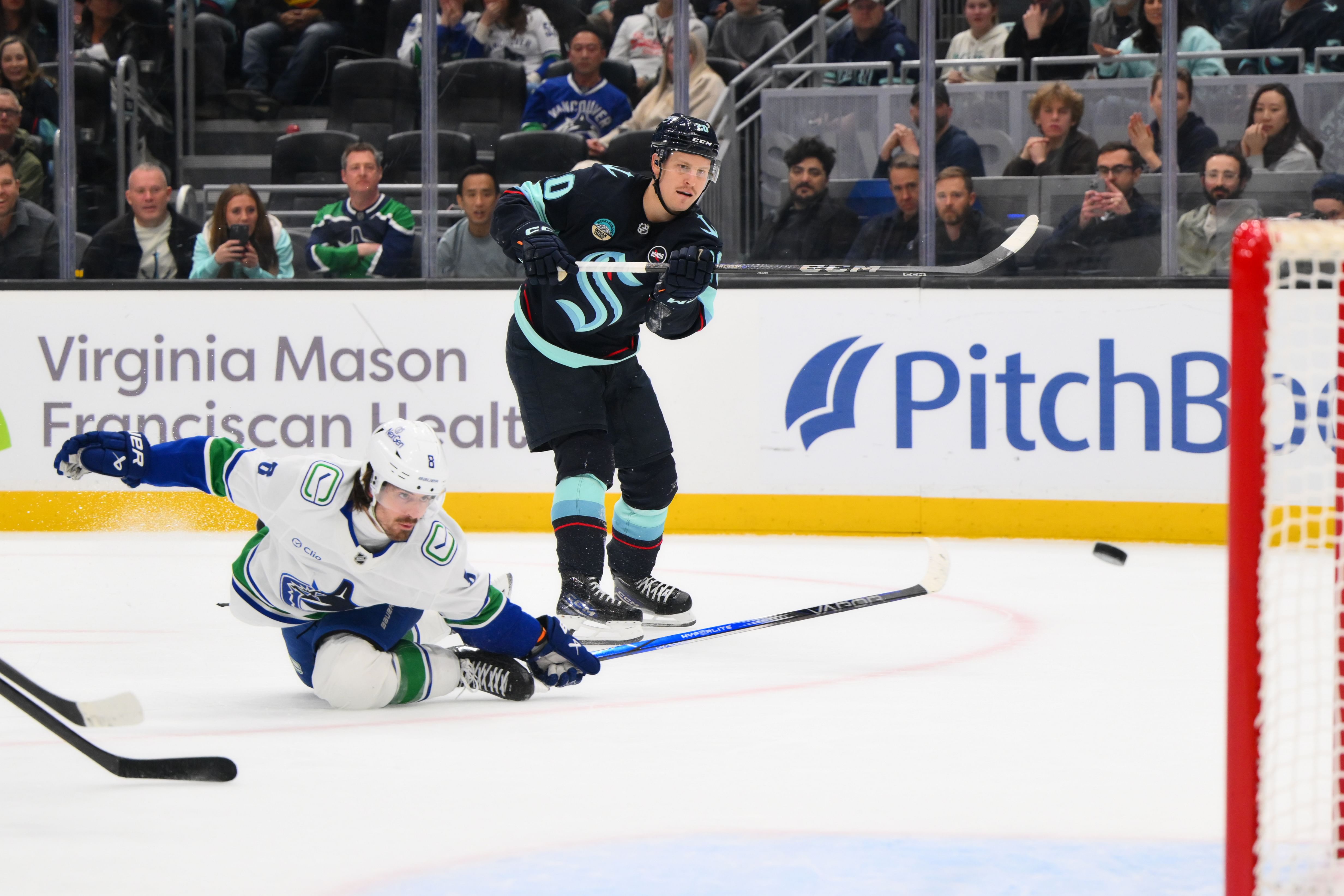 NHL: Vancouver Canucks at Seattle Kraken - Source: Imagn