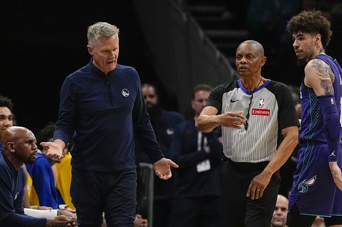 Steve Kerr addresses basketball fundamentals postgame after being slapped with a tech