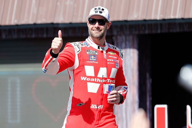 Shane van Gisbergen sees ‘surprise’ positive signs despite early rookie NASCAR season struggles: “We could run up front at Daytona”