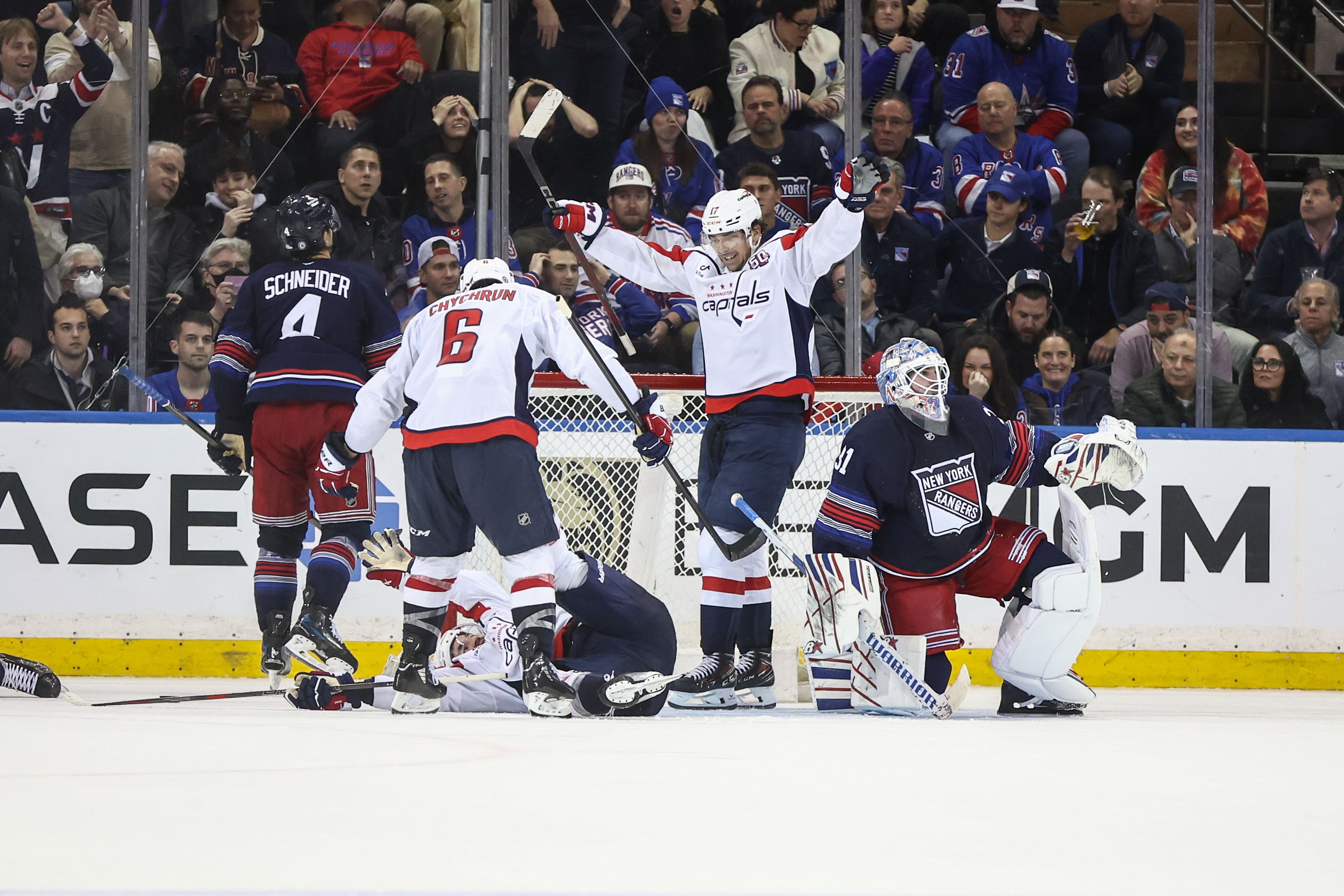 NHL: Washington Capitals at New York Rangers - Source: Imagn