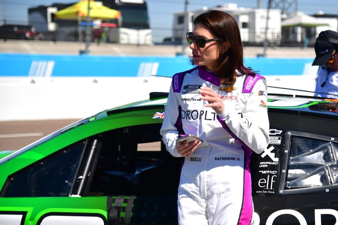 Katherine Legge holds nothing back in a blunt verdict on ‘awful’ car after grueling Cup Series debut: “I wish we hadn’t made the changes”