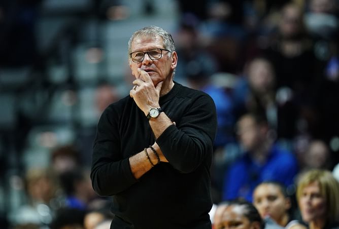 "You just make them feel guilty": When $18 million worth Geno Auriemma explained his "old fashioned catholic Italian way" of coaching