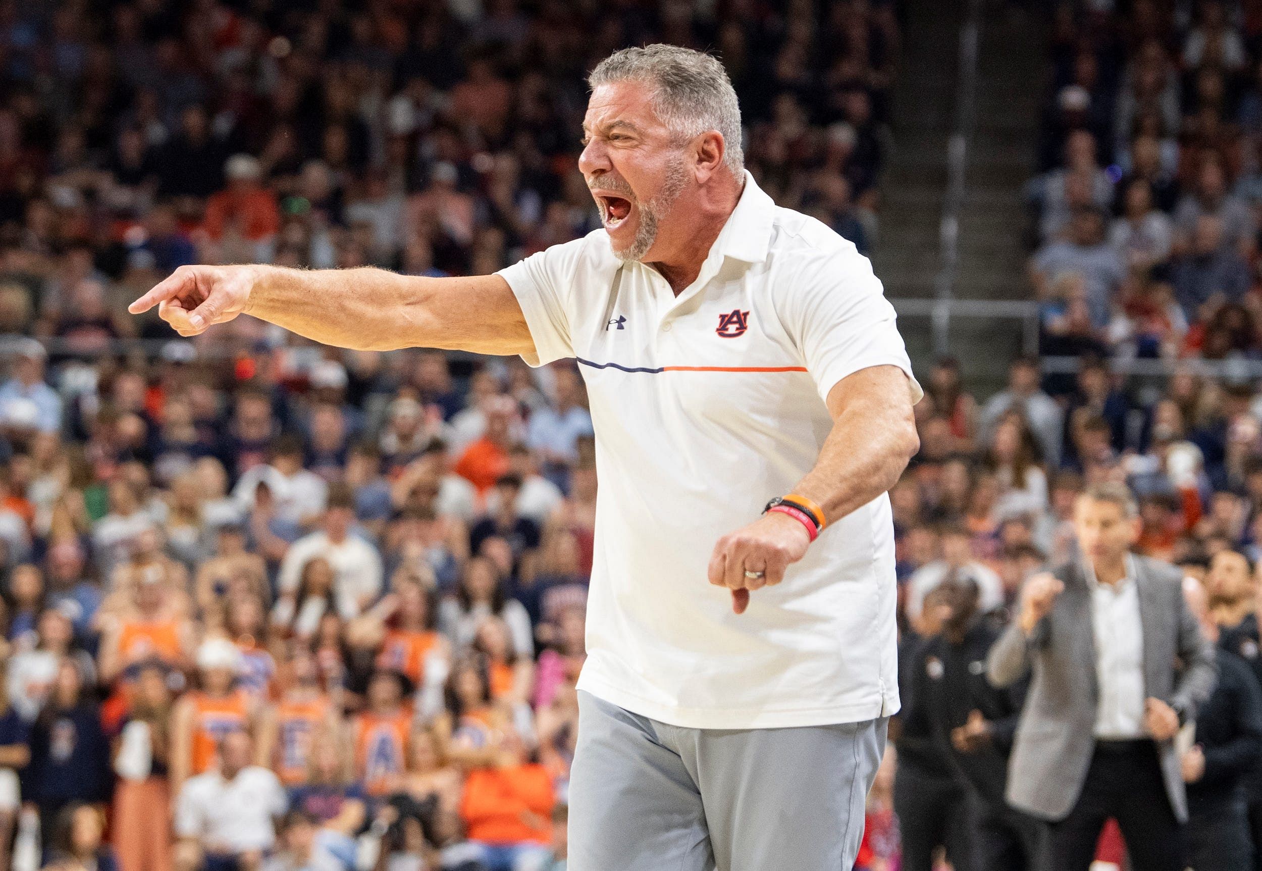 With a pair of losses, Bruce Pearl and Auburn will slide down from the No.1 spot in the nation. (Photo Credit: IMAGN)