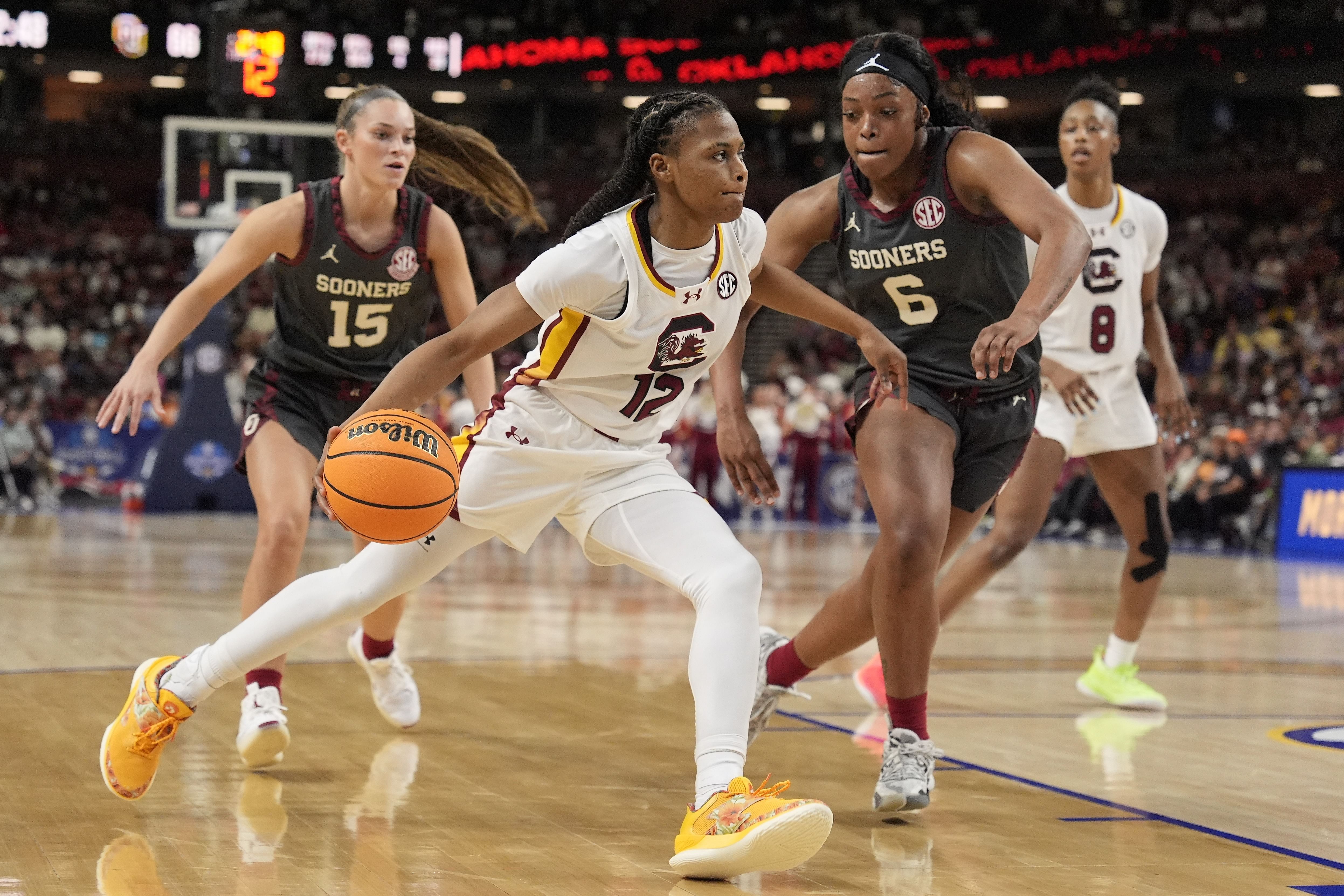 South Carolina Gamecocks guard MiLaysia Fulwiley (12) drives to the basket against Oklahoma Sooners forward Sahara Williams (6) during the second half at Bon Secours Wellness Arena. Photo: Imagn