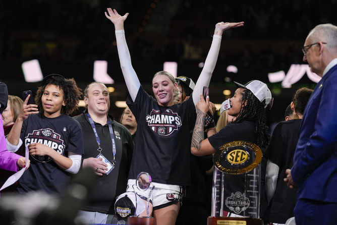 South Carolina’s Chloe Kitts shares her legacy goal: "Just attacks everything with the mindset of being successful"