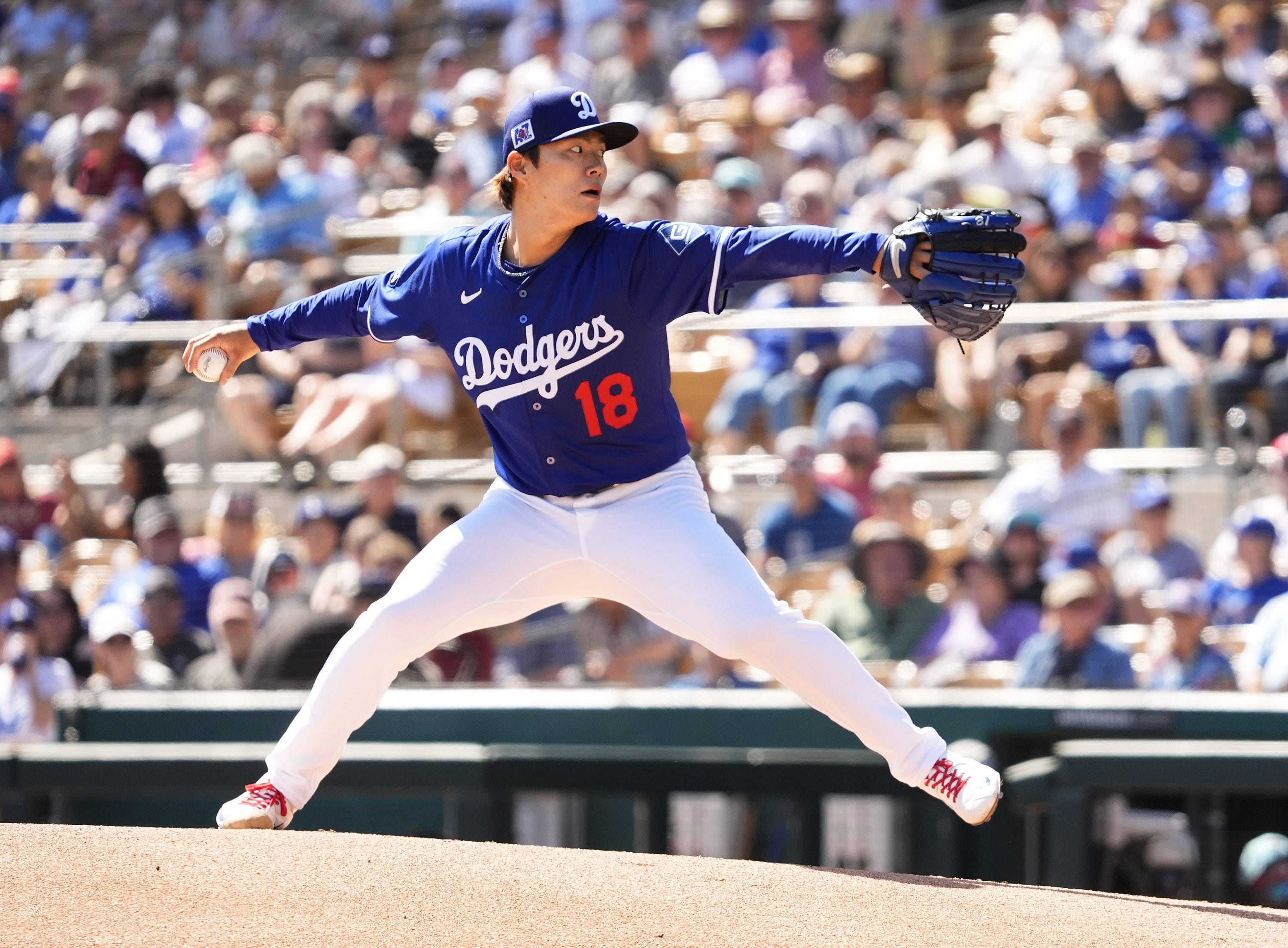 Los Angeles Dodgers -Yoshinobu Yamamoto (Photo via IMAGN)