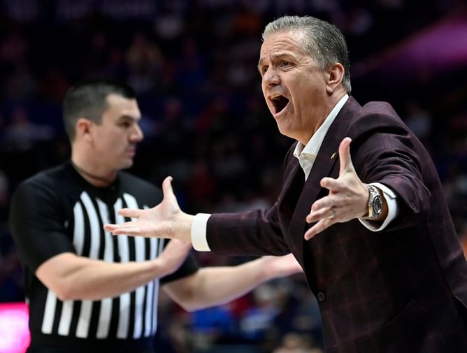 “Done absolutely nothing to deserve being in the tournament”: Fans react as John Calipari and Arkansas get optimistic news before March Madness