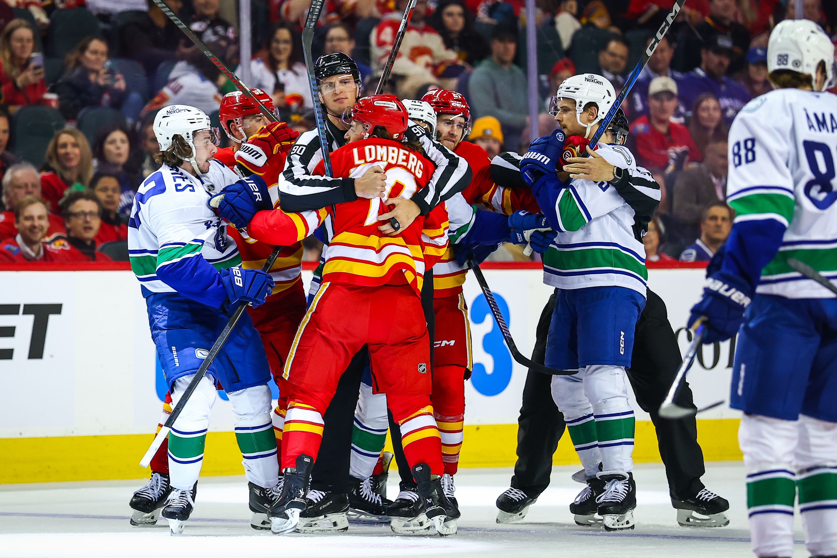 NHL: Vancouver Canucks at Calgary Flames - Source: Imagn