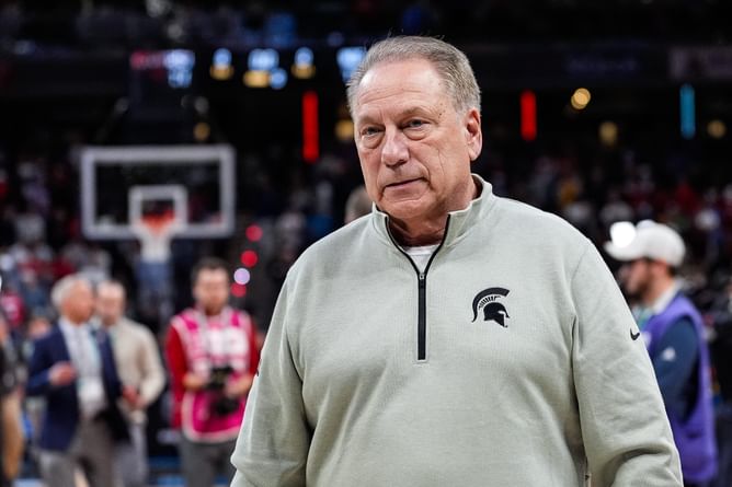 "They're threatening our guys": Tom Izzo makes playful remark about MSU alums Magic Johnson and Draymond Green helping team during March Madness