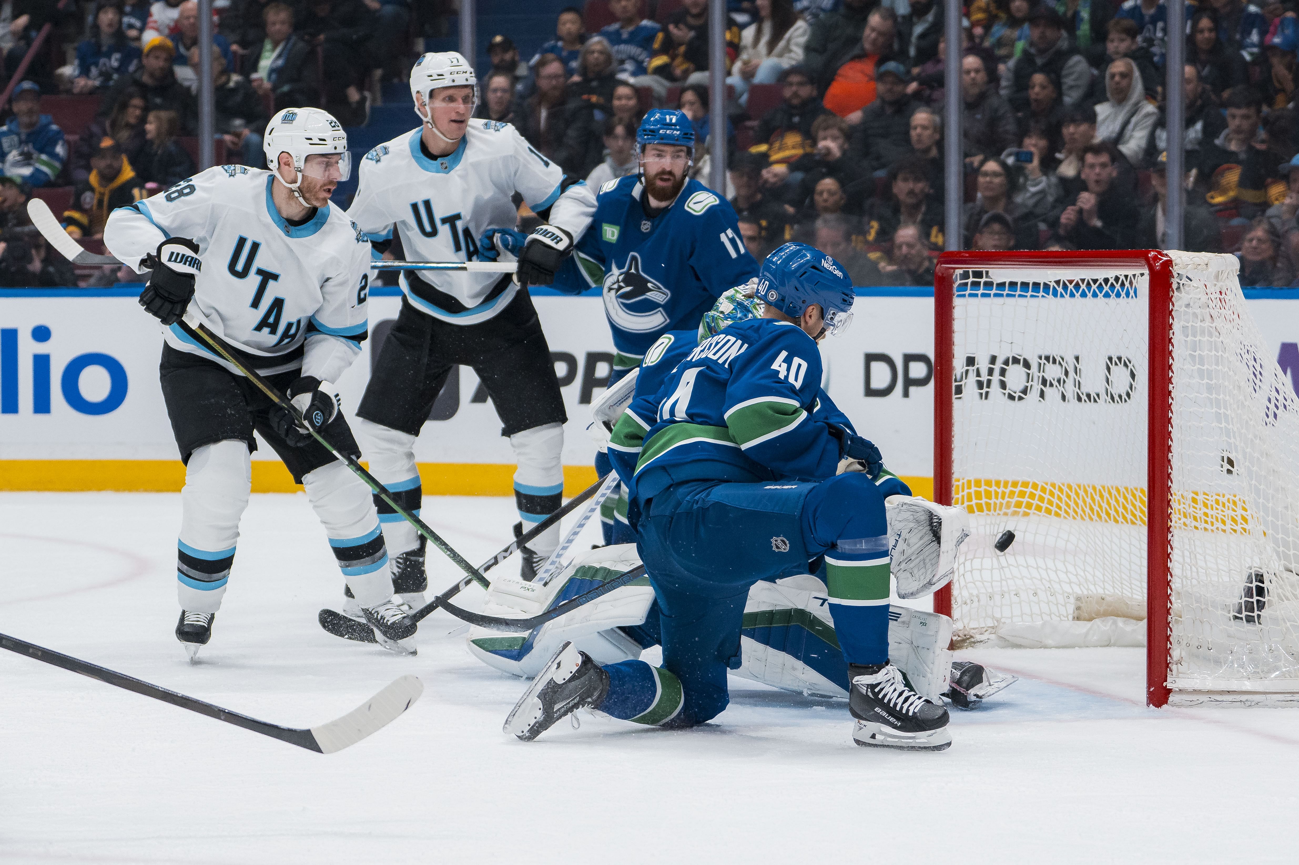 NHL: Utah at Vancouver Canucks - Source: Imagn