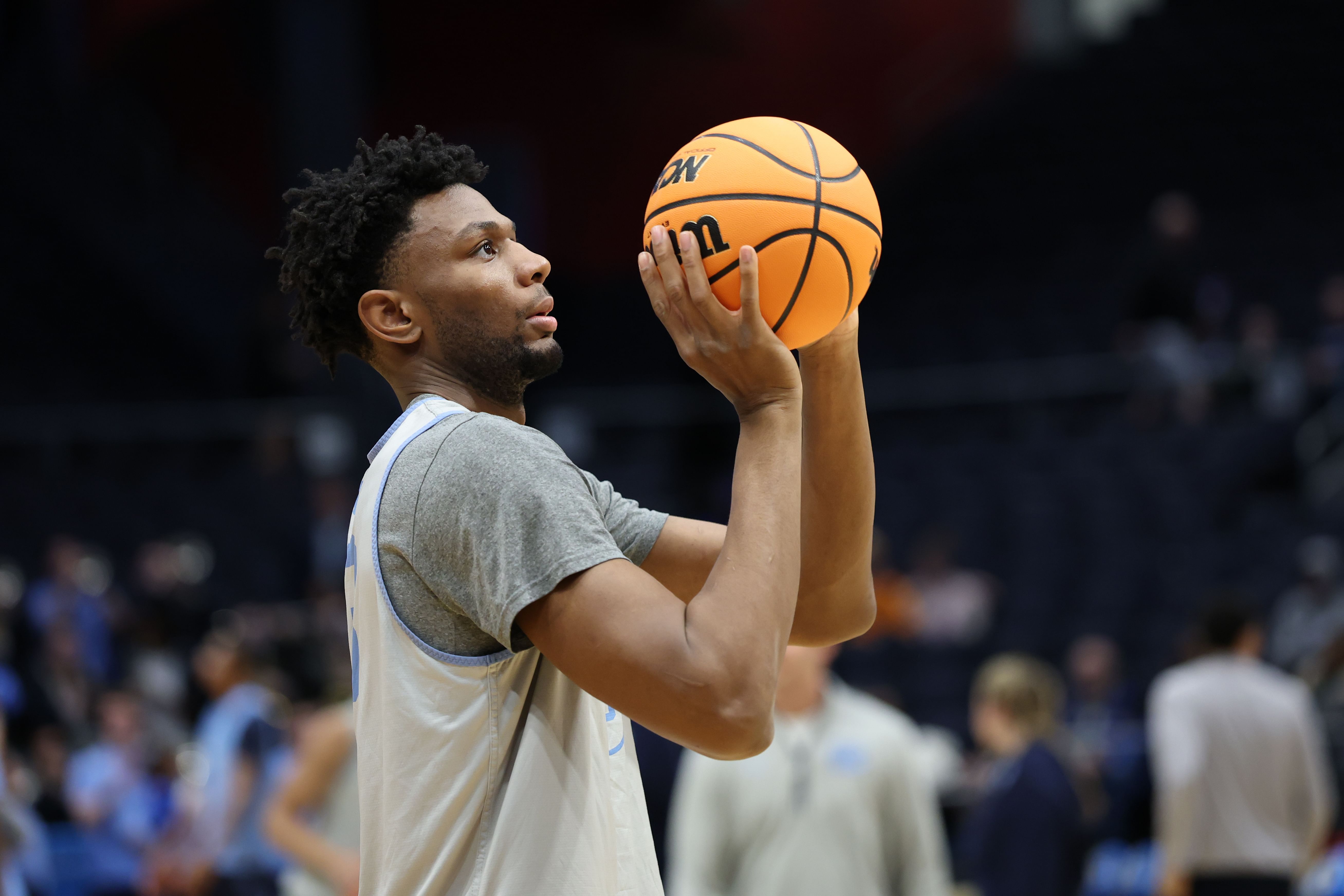 Forward Jalen Washington is entering the transfer portal from North Carolina. (Photo Credit: IMAGN)