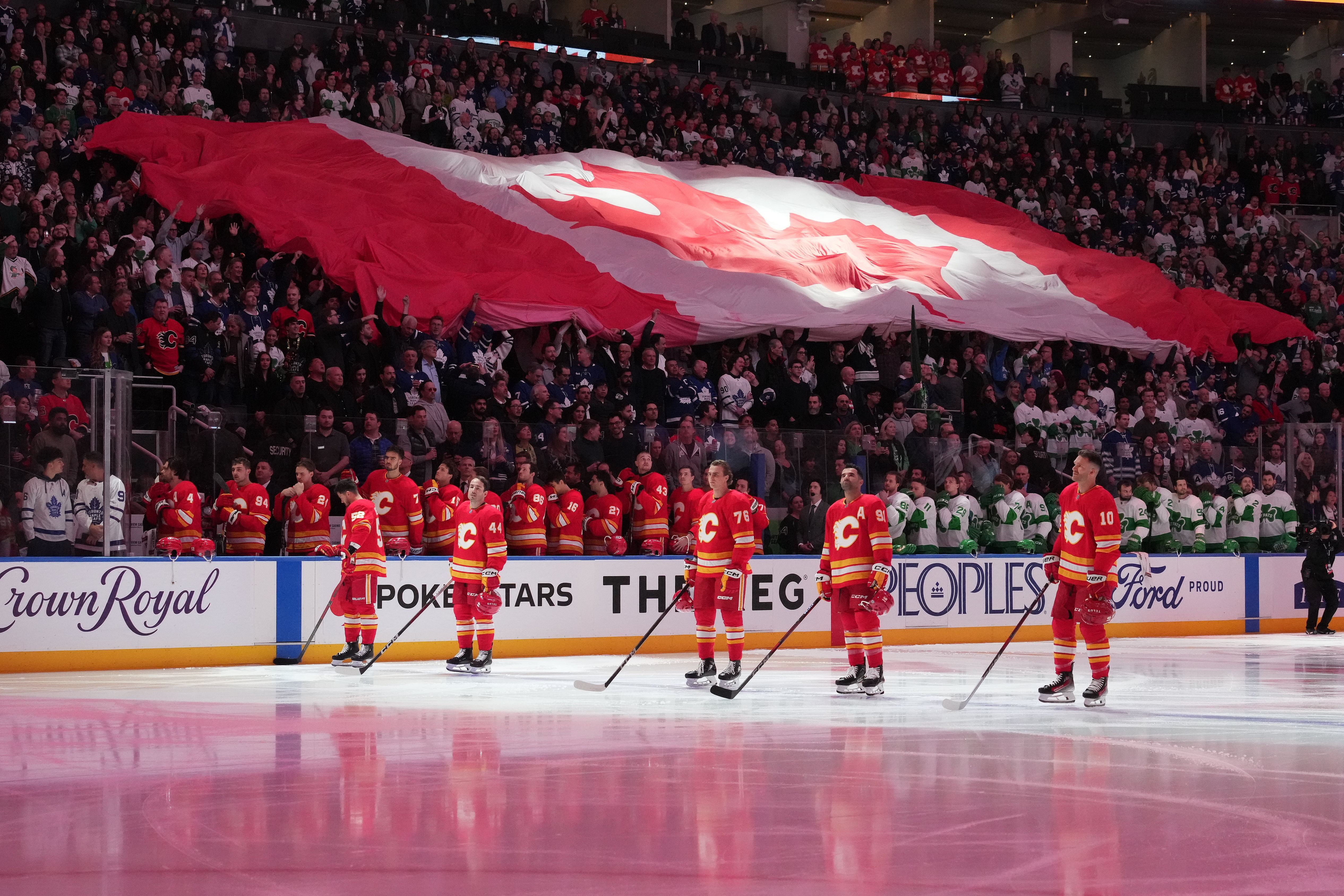 NHL: Calgary Flames at Toronto Maple Leafs - Source: Imagn