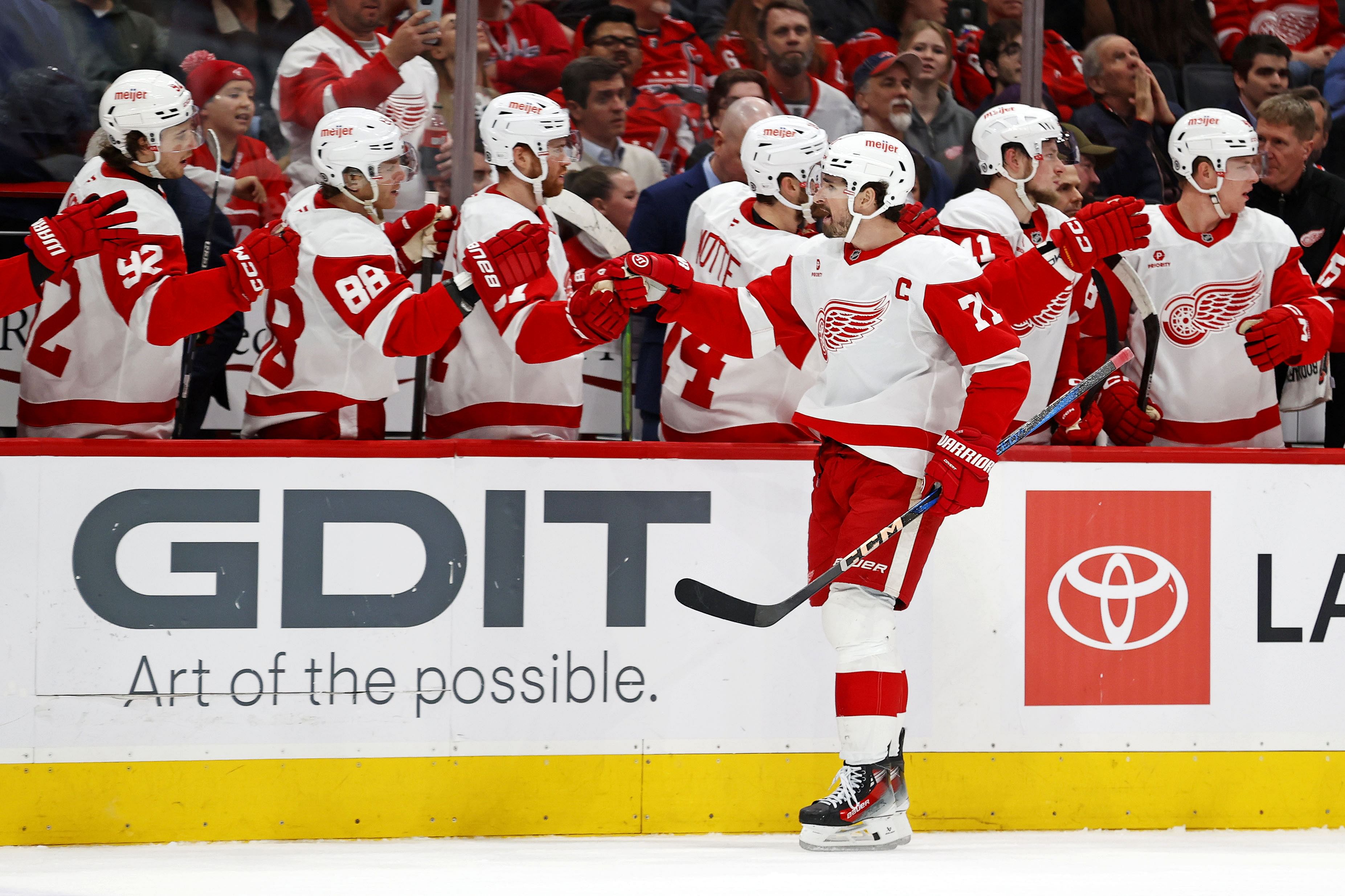 NHL: Detroit Red Wings at Washington Capitals - Source: Imagn