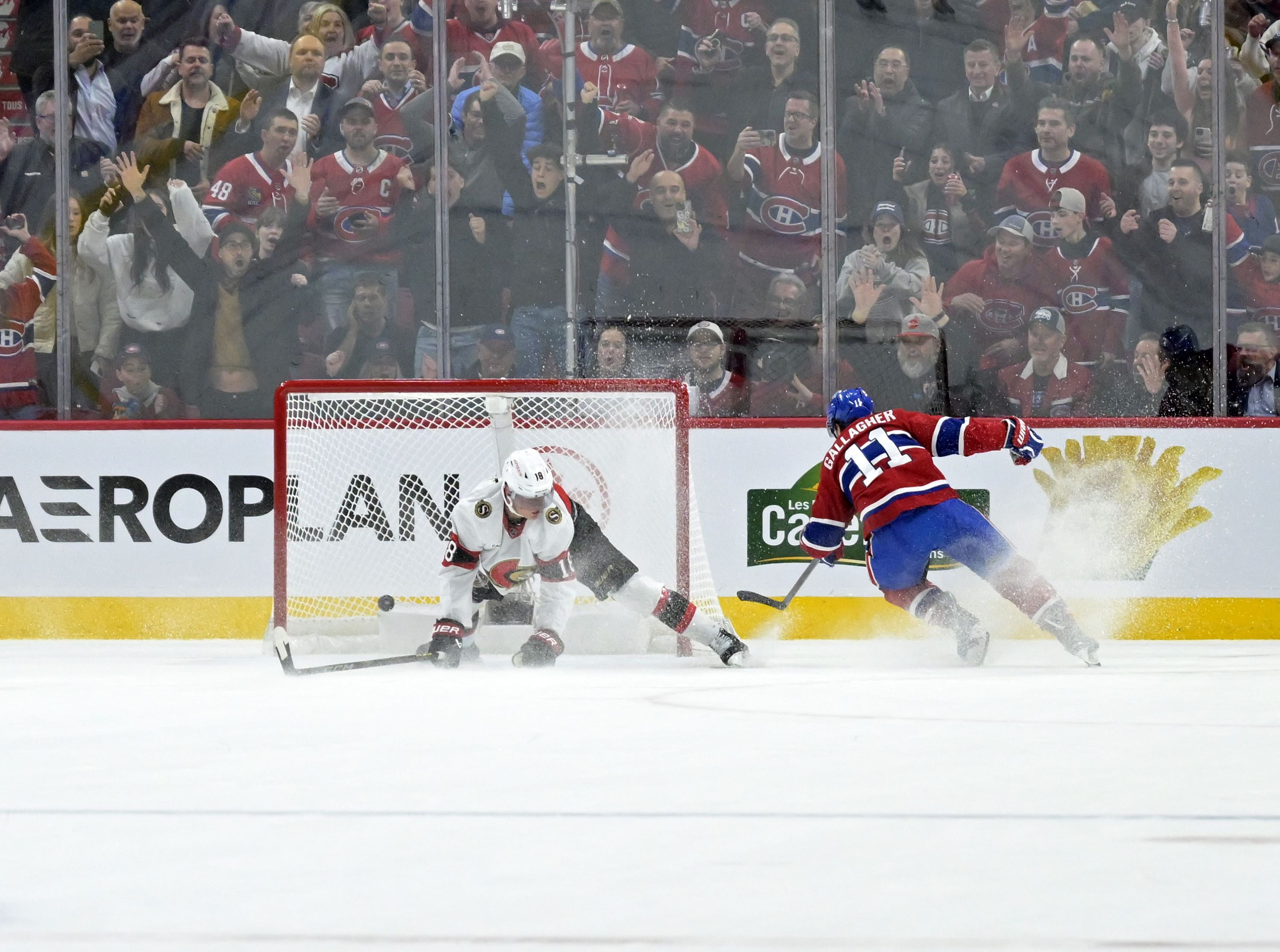 NHL: Ottawa Senators at Montreal Canadiens - Source: Imagn