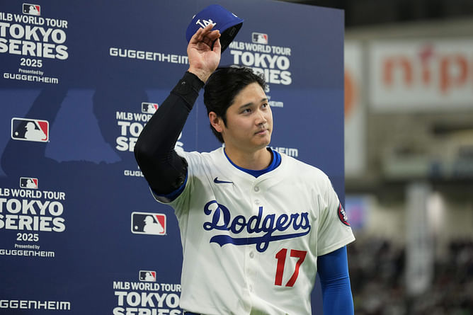 "He's the ultimate chameleon" - MLB insider gives utmost compliment to Dodgers superstar Shohei Ohtani