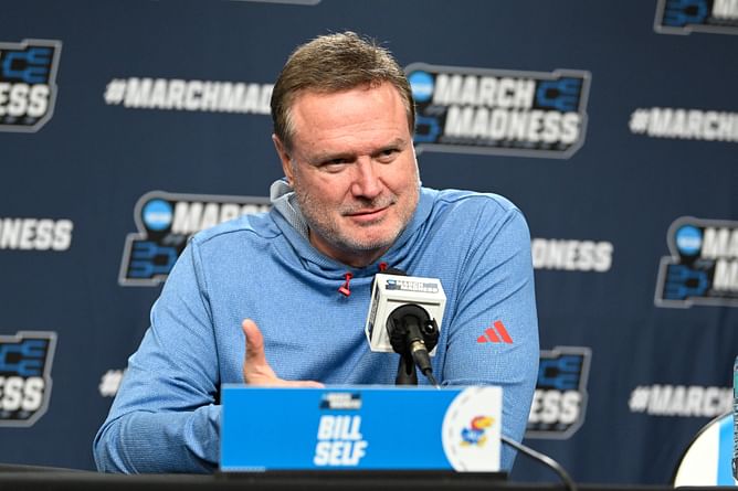 "Happy with being odd man out": Kansas HC Bill Self makes his feelings known on being in same bracket as Rick Pitino, John Calipari for March Madness