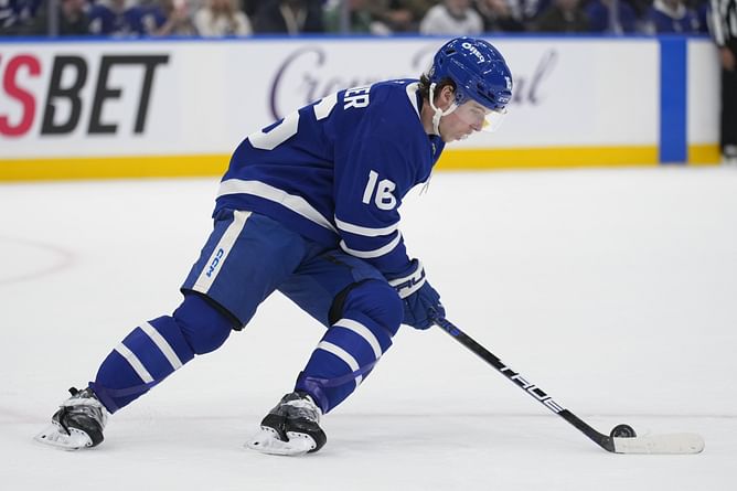 NHL Rumors: Toronto Maple Leafs prioritizing Mitch Marner's re-signing over John Tavares & $775,000 center's contract offer