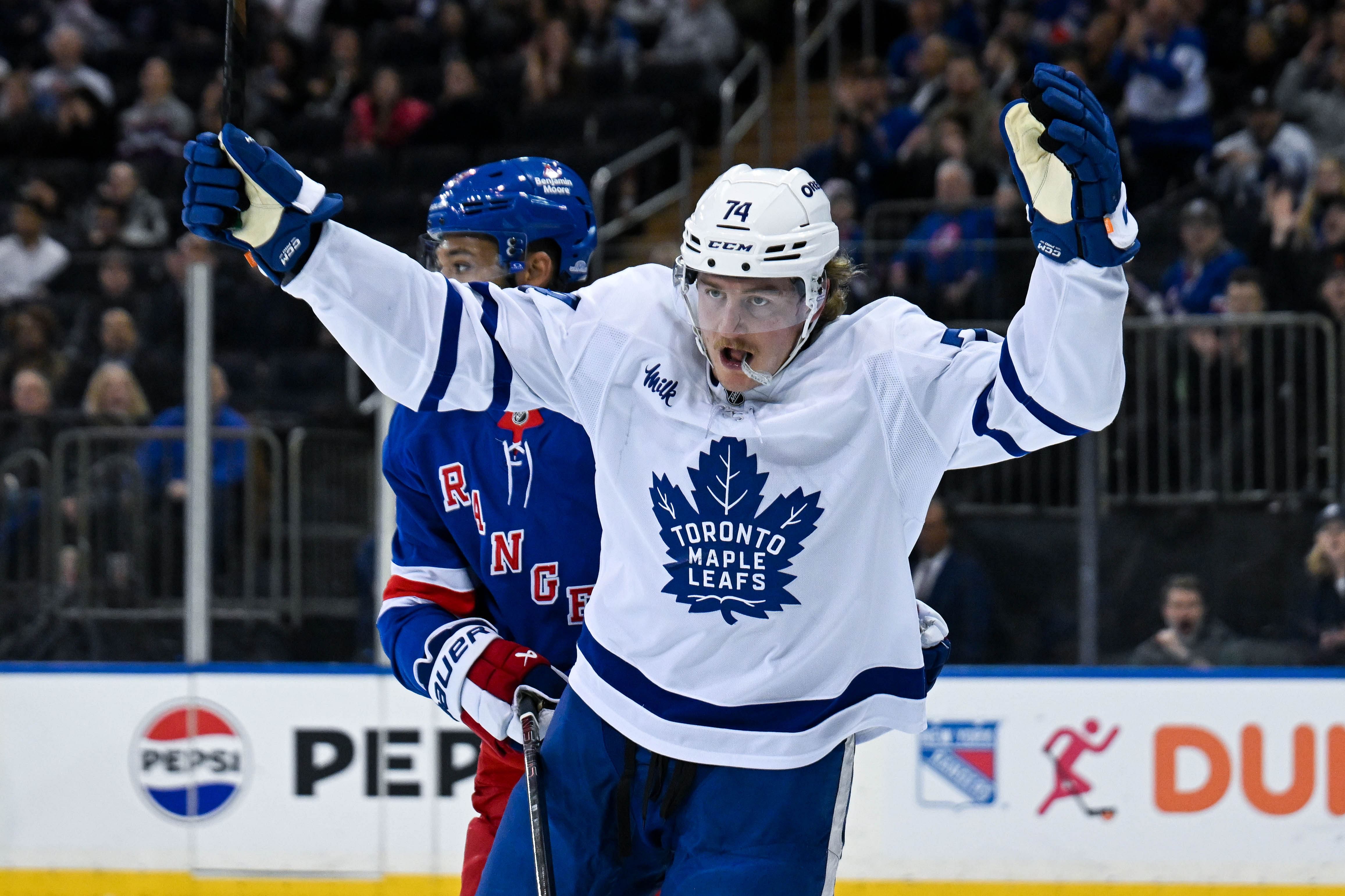 NHL: Toronto Maple Leafs at New York Rangers - Source: Imagn