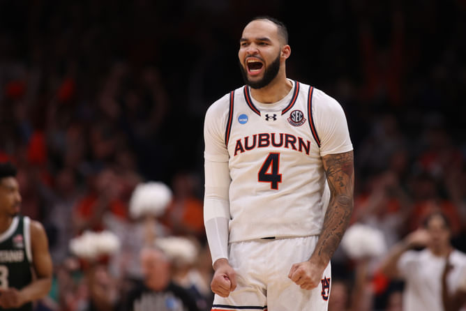 "Omg dramatic much?": Fans seem unimpressed with Johni Broome "cinema" moment during Auburn vs Michigan St Elite Eight game