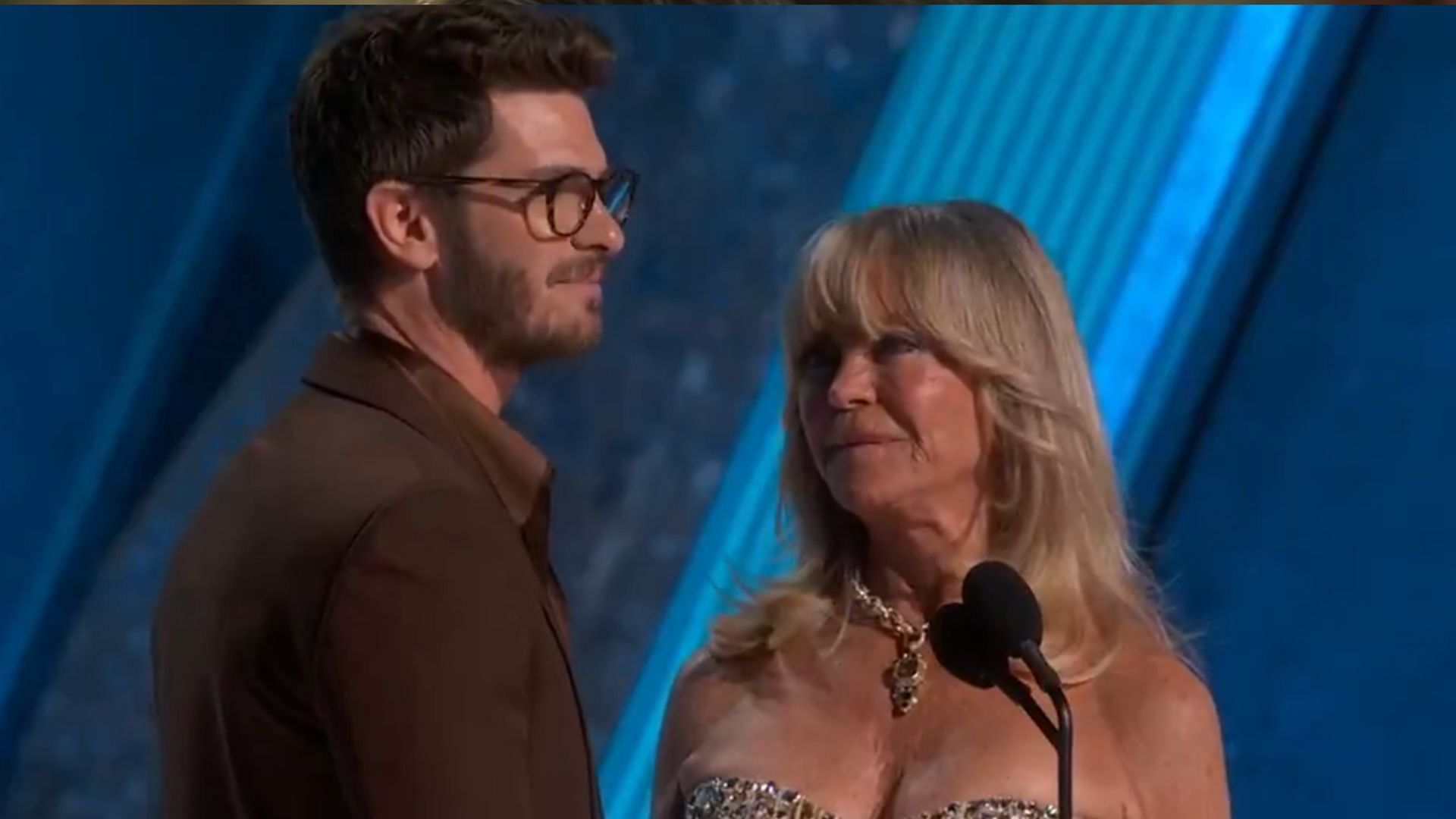 Goldie Hawn and Andrew Garfield at Academy Award 2025 (Image via X/@ABC News)