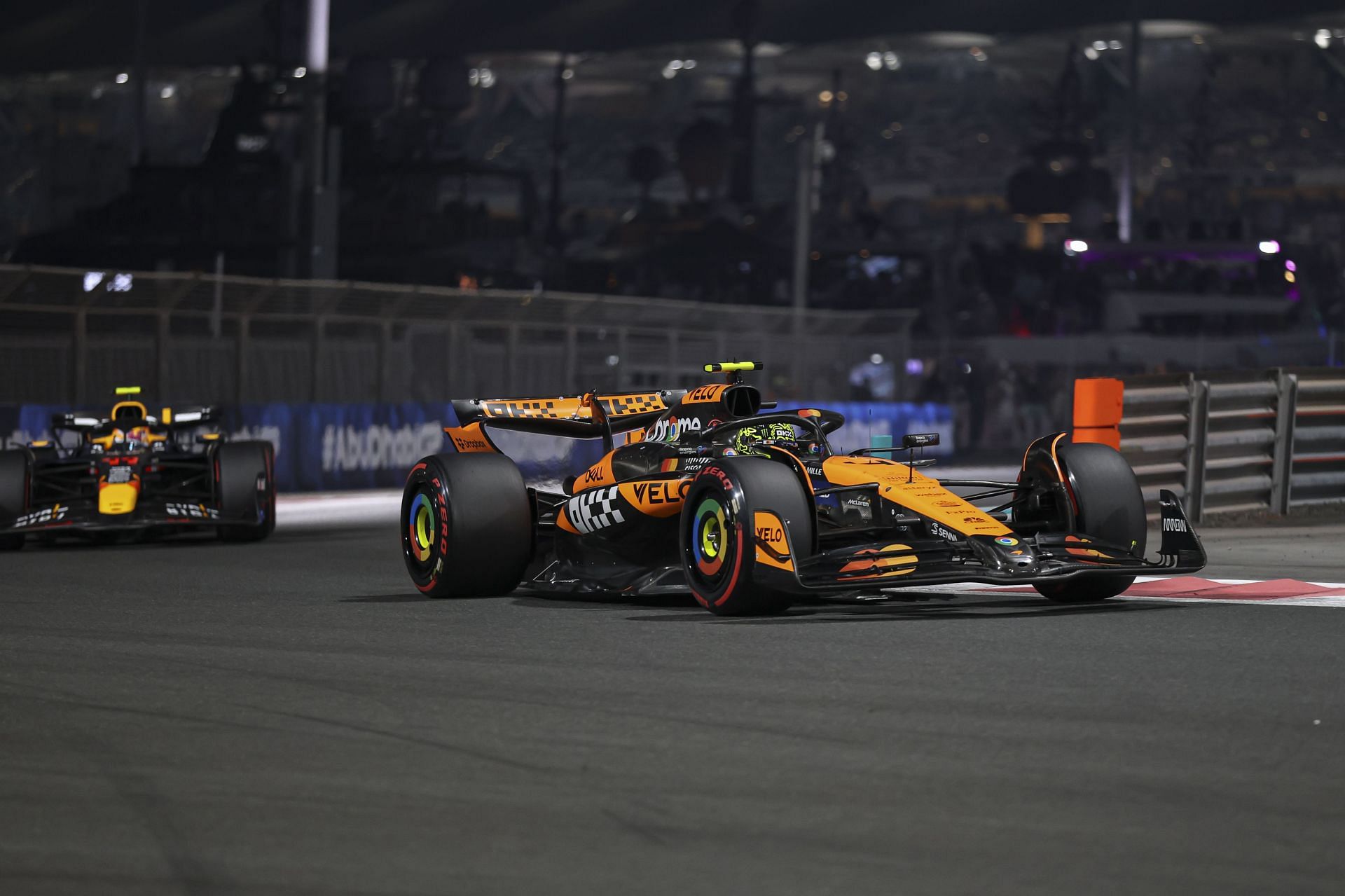 McLaren ahead of Red Bull (Image Source: Getty)