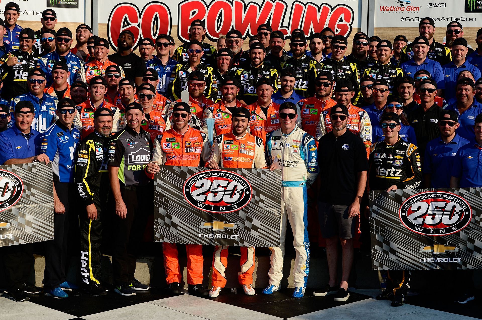 Chase Elliott with the Hendrick Motorsport team after winning GoBowling at The Glen - Source: Getty